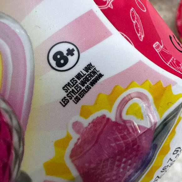 Lot of 24 MGA'S Miniverse Make It Mini Lifestyle Series 2 Mystery Balls New - Picture 10 of 11